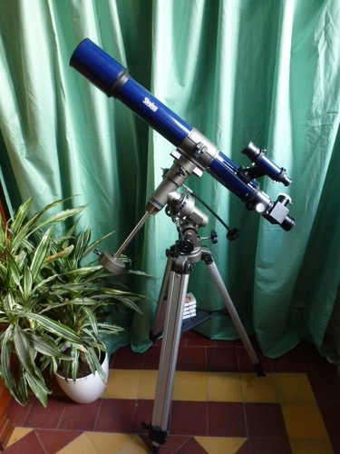 Lunette astronomie 70x700