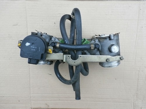 Rampe injection corps papillon - injection,