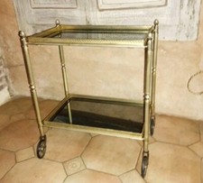 Desserte trolley roulant en metal doré 2 plateaux verre noir Style Neoclassique