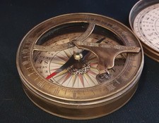 BOUSSOLE/CADRAN SOLAIRE