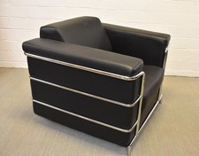 LC2 Le Corbusier Style Black