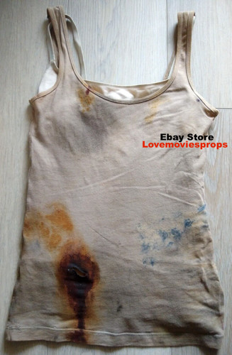 Tomb raider lara croft - tomb,