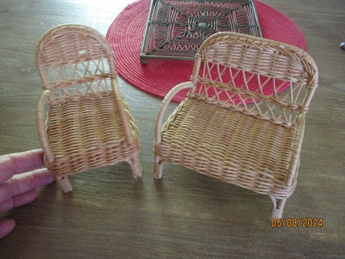 Ancien petit fauteuil et - 2,