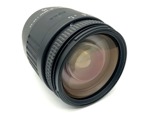 Sigma 200mm 8 - 28-200mm, f/3.8-5.6