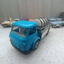 NOREV FRANCE SAVIEM SM5 C TRANSPORT DE LAIT BON ETAT SANS BOITE