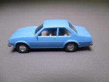 LQ848 WIKING Train Ho 1/87 1:87 Voiture Opel Ascona bleu
