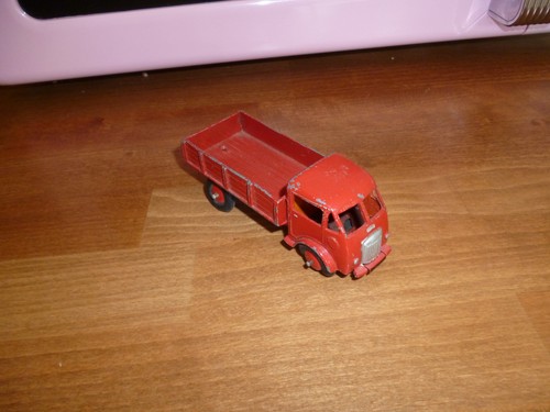Dinky toys camion - ford, made