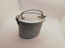 Ancienne Cantine En Alu