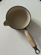 CASSEROLE LE CREUSET  MANCHE