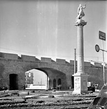 SPAIN c. 1951 - Cadiz Column Earth Door Enclosure - Negative 6 x 6 - Esp 35
