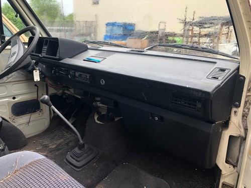 Bare black dashboard dashpad - black,