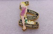 EB161 pin's Marylin robe ROSE