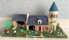 Ferme Starlux vintage + figurines