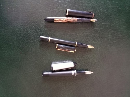 Lot stylos plume urania - stylos,