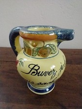 charmant broc à surprise (ou