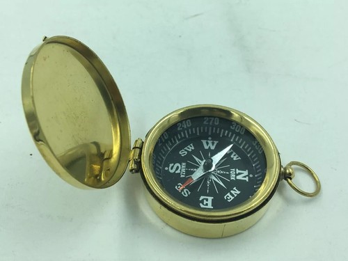 Mini boussole pirate ancienne