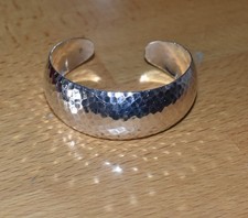 Bracelet manchette en argent