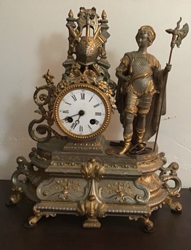 Ancienne pendule acier dorée - ,