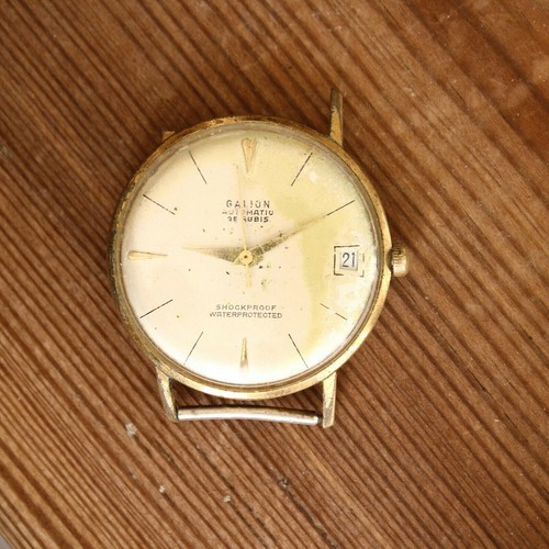 Montre mécanique ancienne - montre,