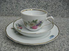 TASSE DE COLLECTION PORCELAINE