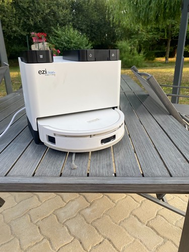 Robot aspirateur laveur - aspirateur,