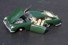 AUTOART - 1/18 - 70023 - Aston