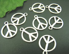 LOT de 10 PENDENTIFS perles