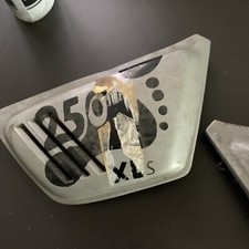 Caches Latéraux Sous Selle