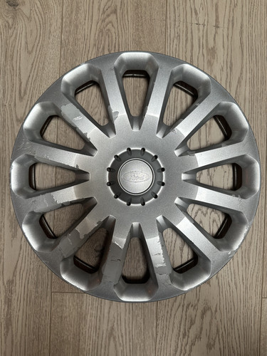 Enjoliveur origine ford - enjoliveur, d'origine