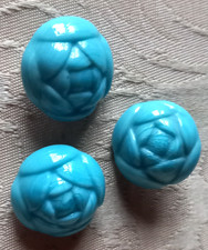 3  BOUTONS EN PATE DE VERRE   MERCERIE ANCIENNE  DIAMETRE 1,8 CM