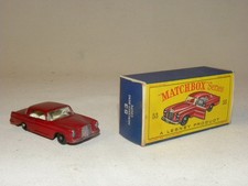 VOITURE MINIATURE LESNEY