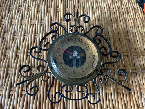 Ancien barometre suspendre - barometre, a
