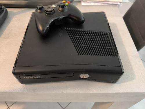 Xbox 360 slim 500 - slim, r