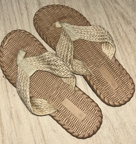 Tongues rotin neuves sandales - tongues,