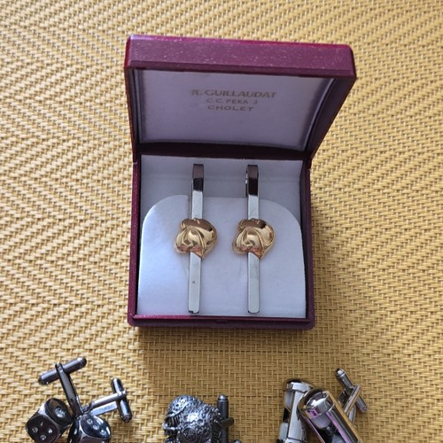 Lot bijoux homme - (, 7