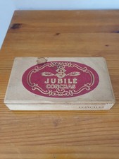 Boite vide en bois de Jubilé