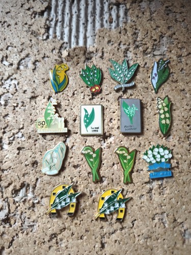 Lot pin pins muguet - 14,