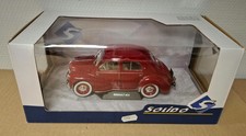 Renault 4 CV Rouge 1956 1/18 Solido Neuf boite d'origine
