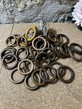 Lot de 36 anneaux en bois pour