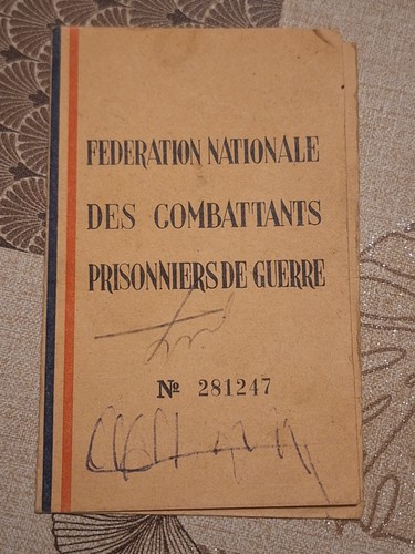 Ancienne carte des combattants - des,