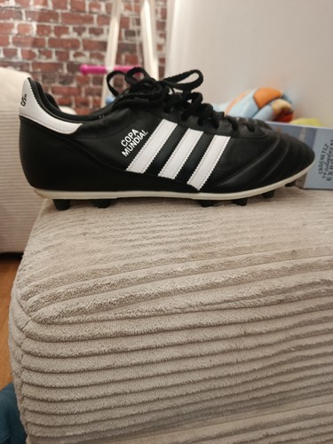 Crampon adidas copa mundial - crampon,