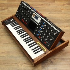 MOOG Minimoog Voyager