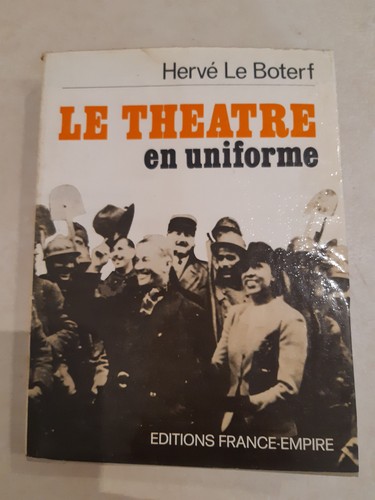 Théâtre uniforme - le, en