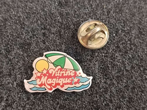 Pin vitrine magique - vitrine, plage
