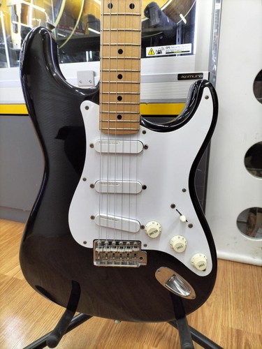 Guitare électrique fender - guitare,