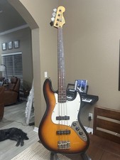 1999 Fender Standard Jazz Bass with Rosewood Fretboard - Brown Sunburst