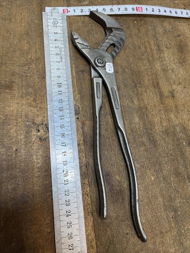 Old tool outil ancien - old, tool,