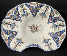 Polychrome earthenware beard dish from Sinceny, Rouen? 19th-20th century?