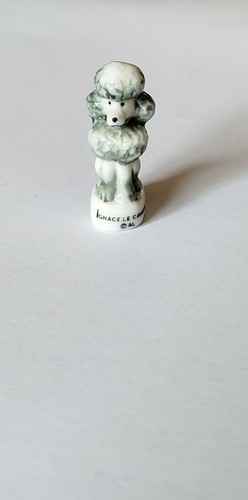 Fève chien le caniche - fève,