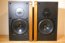 PAIRE D'ENCEINTES HAUT PARLEUR